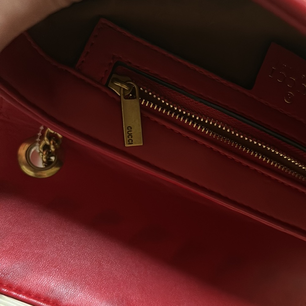 Red and Black GG Marmont Gucci bag - Picture 7 of 8